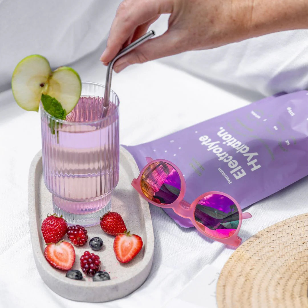 Nothing Naughty Electrolyte Hydration Apple + Berries 515g